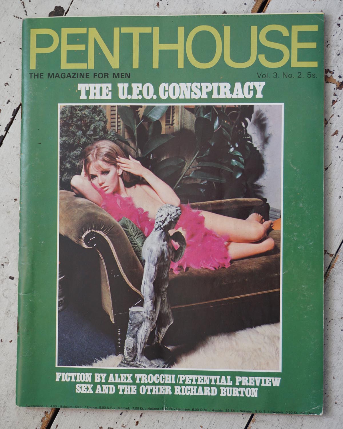 Penthouse magazine Volume 3 no 2